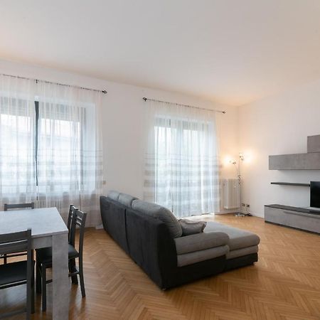 Vittoria 1 Apartment Milan Exterior photo