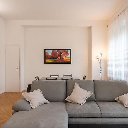 Vittoria 1 Apartment Milan Exterior photo