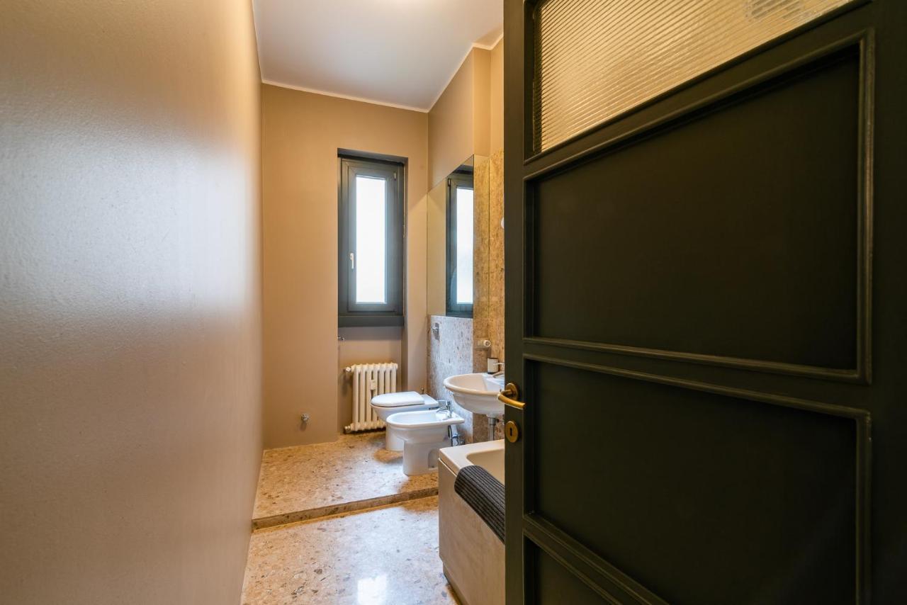 Vittoria 1 Apartment Milan Exterior photo