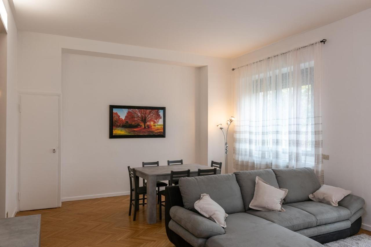 Vittoria 1 Apartment Milan Exterior photo
